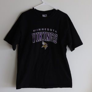 NFL Vikings Embroidered Tee